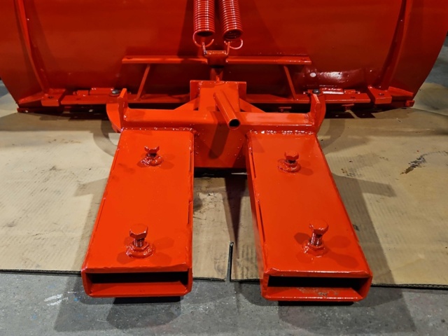 1482672-4 Snöblad till truck