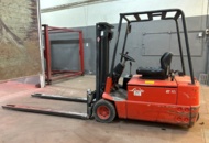 1482669 Forklift with charger - Linde E16S -1991