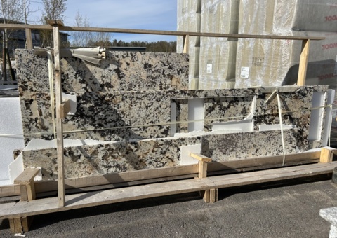 Image representing the auction - Sale of natural stone and building materials