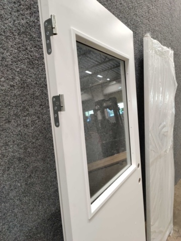 1534286-4 2 st Innedörrar
