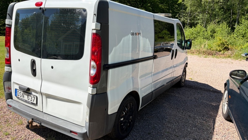 1534422-4 Opel Vivaro Van 2.9t 2.0 CDTI Quickshift, 114hp, 2010 (Repair item)
