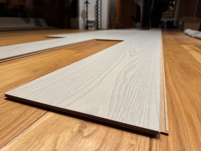 1534445-6 Ash floor matte lacquer, Earth Grey, Woodura, XXL, 1-stick, 5G-click, (Select) 184 sq.m.