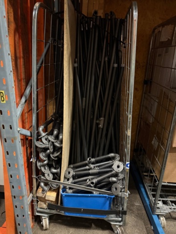 1405878-3 RackBuddy Klädställningar – 20 st