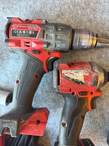 1482331-8 Tool Kit - Milwaukee
