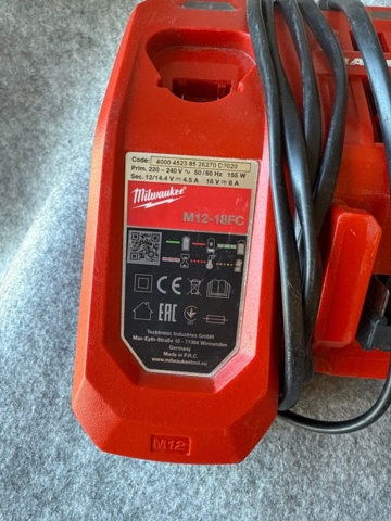 1482333-4 Tool Kit - Milwaukee