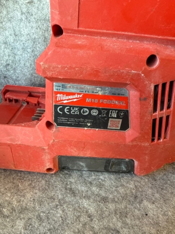 1482333-10 Tool Kit - Milwaukee