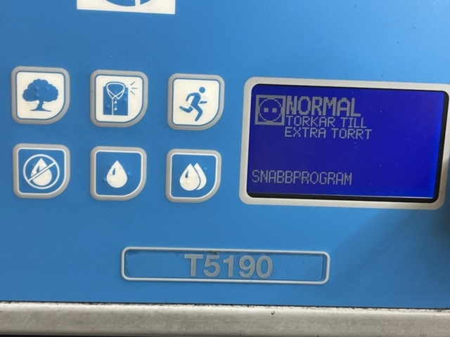 1534134-6 Industritvättmaskin och torktumlare Electrolux