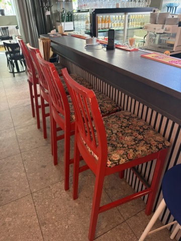 1532928-5 Platsbyggd bar för demontering
