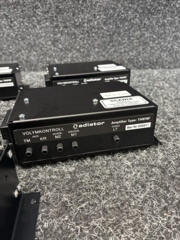 1534382-3 5 sound amplifiers Scania TH 970F