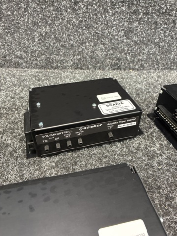 1534382-6 5 sound amplifiers Scania TH 970F