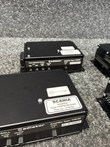 1534383-5 5 sound amplifiers Scania TH 970F