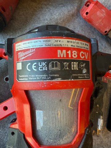 1482334-4 Tool Kit - Milwaukee