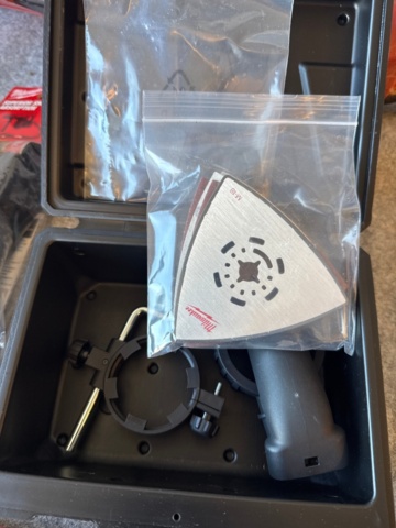 1482334-12 Tool Kit - Milwaukee