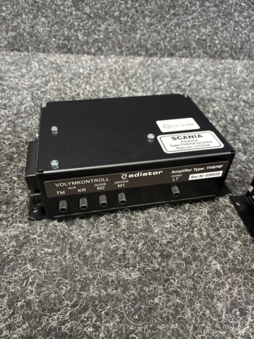 1534386-3 2 sound amplifiers Scania TH 970F