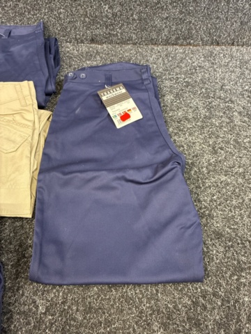 1529273-3 10 pcs Work trousers, Size 50