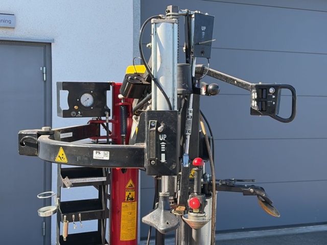 1525438-13 Däckmaskin Promaxx force 1120 -2013
