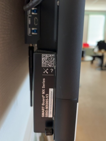 1500016-3 Interaktiv skrivtavla med tillbehör – SMART Board MX065-V3