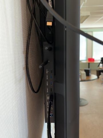 1500016-4 Interaktiv skrivtavla med tillbehör – SMART Board MX065-V3