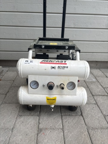 1447166-1 Kompressor Aerfast AC12810