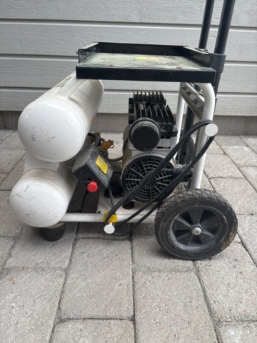 1447166-12 Kompressor Aerfast AC12810
