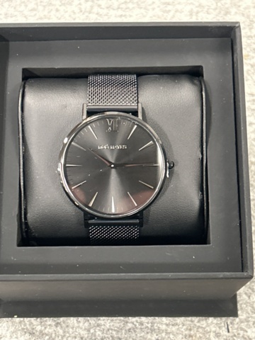 1534541-2 Armbandsur - Rob Hayes 38 mm (svart) 5st