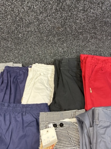 1534522-5 10 pcs Work trousers, Size 44/XL