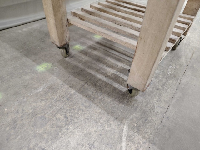 1533530-2 Wooden rolling table with shelves