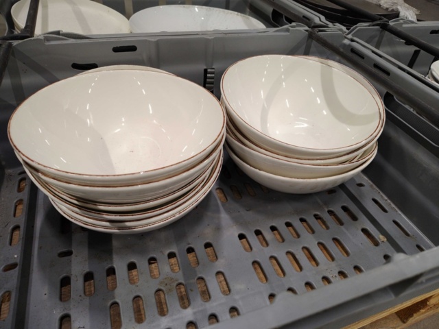 1533532-2 Serving china, approx: 78 pcs - Churchill, Bonna, TCM, Broste Copenhagen