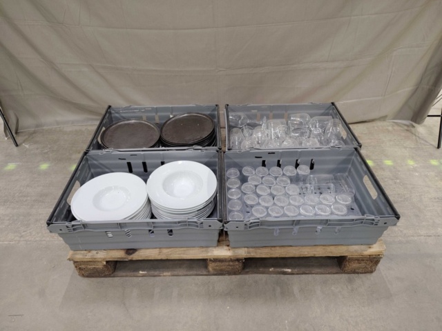 1533534-1 Serving china & glass, approx: 120 pcs - Bauscher, Broste Copenhagen