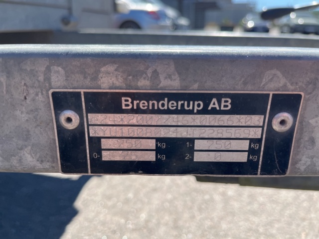 1357547-15 Släpvagn - Brenderup L0751 -2018