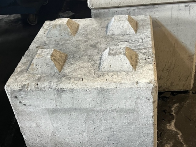 1534061-7 Wulcanco concrete lego blocks NEW INFORMATION