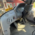 1529714-14 Wheel loader with quick hitch - Volvo L60G - 2014