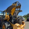 1529714-24 Wheel loader with quick hitch - Volvo L60G - 2014