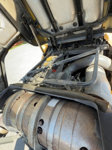 1529714-28 Wheel loader with quick hitch - Volvo L60G - 2014