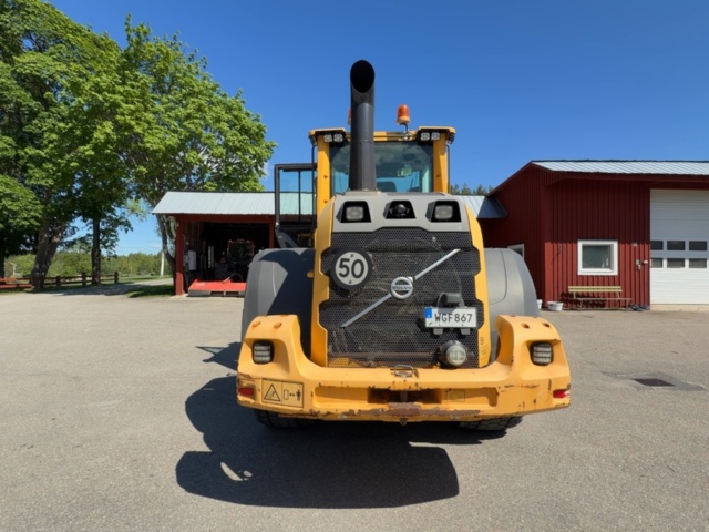 1529714-6 Wheel loader with quick hitch - Volvo L60G - 2014