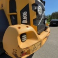 1529714-46 Wheel loader with quick hitch - Volvo L60G - 2014