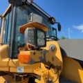 1529714-50 Wheel loader with quick hitch - Volvo L60G - 2014