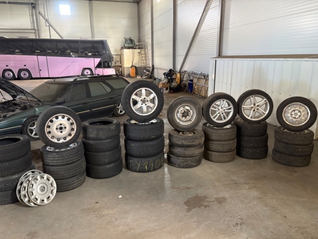 1534520-3 Used passenger car tires 15, 16, 17, 18 inches.