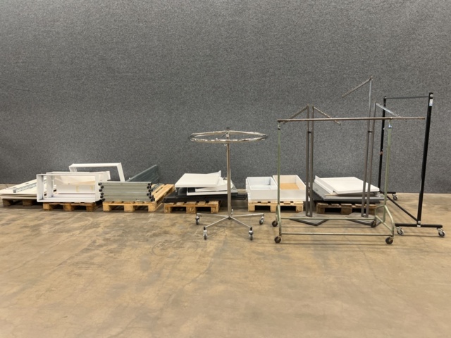 1534671-1 Shop fittings & clothing racks
