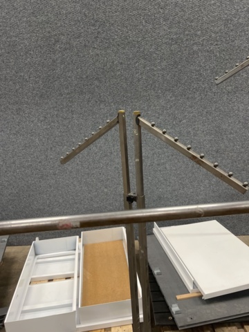 1534671-7 Shop fittings & clothing racks