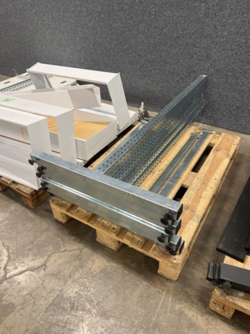 1534671-12 Shop fittings & clothing racks