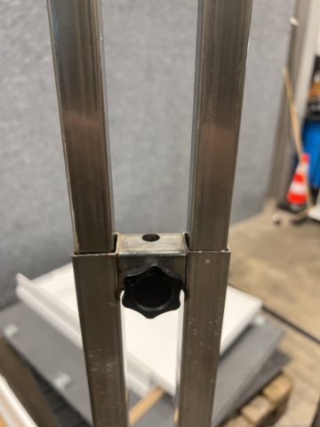1534671-31 Shop fittings & clothing racks