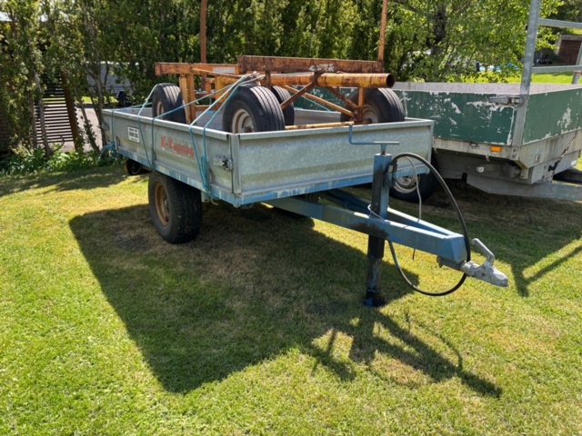 1475260-4 Traktortippkärra K-vagen typ 1600HT3