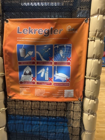 1534716-90 Lekland nedmonterat - SPI Global Play