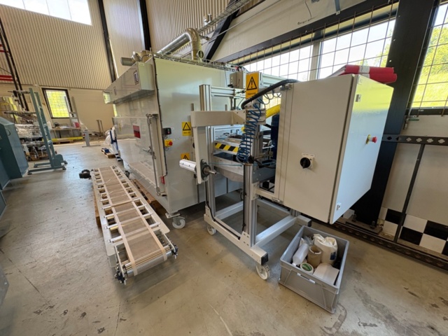 1471458-3 Torkugn med valsmaskin - TRIAB Maskin