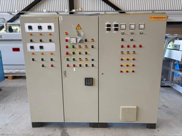 1471459-1 Styrskåp med temperaturreglering - Infrarödteknik AB