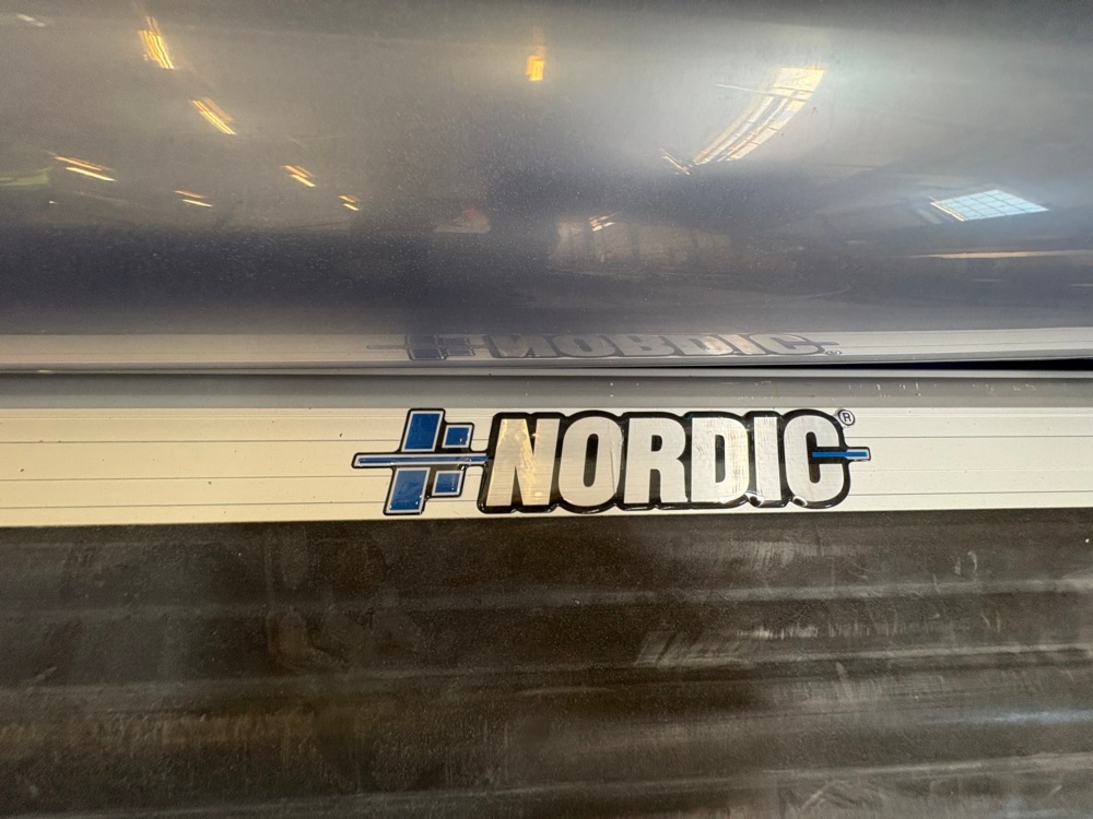 1471478-2 Rullport med motor och styrning - Nordic Door