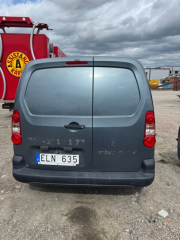 1534491-12 Peugeot Partner Van Extended Cargo 1.6 HDi Manual, 90hp, 2009 (Repair item)