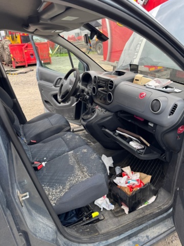 1534491-21 Peugeot Partner Van Extended Cargo 1.6 HDi Manual, 90hp, 2009 (Repair item)
