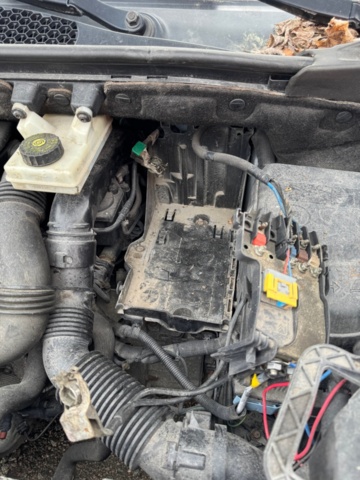 1534491-23 Peugeot Partner Van Extended Cargo 1.6 HDi Manual, 90hp, 2009 (Repair item)